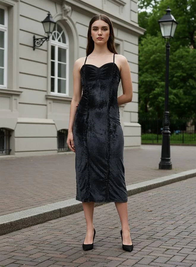 Freehand  Women Fitted Solid Sweetheart Sleeveless Bodycon Dress for Women | Best Price UAE